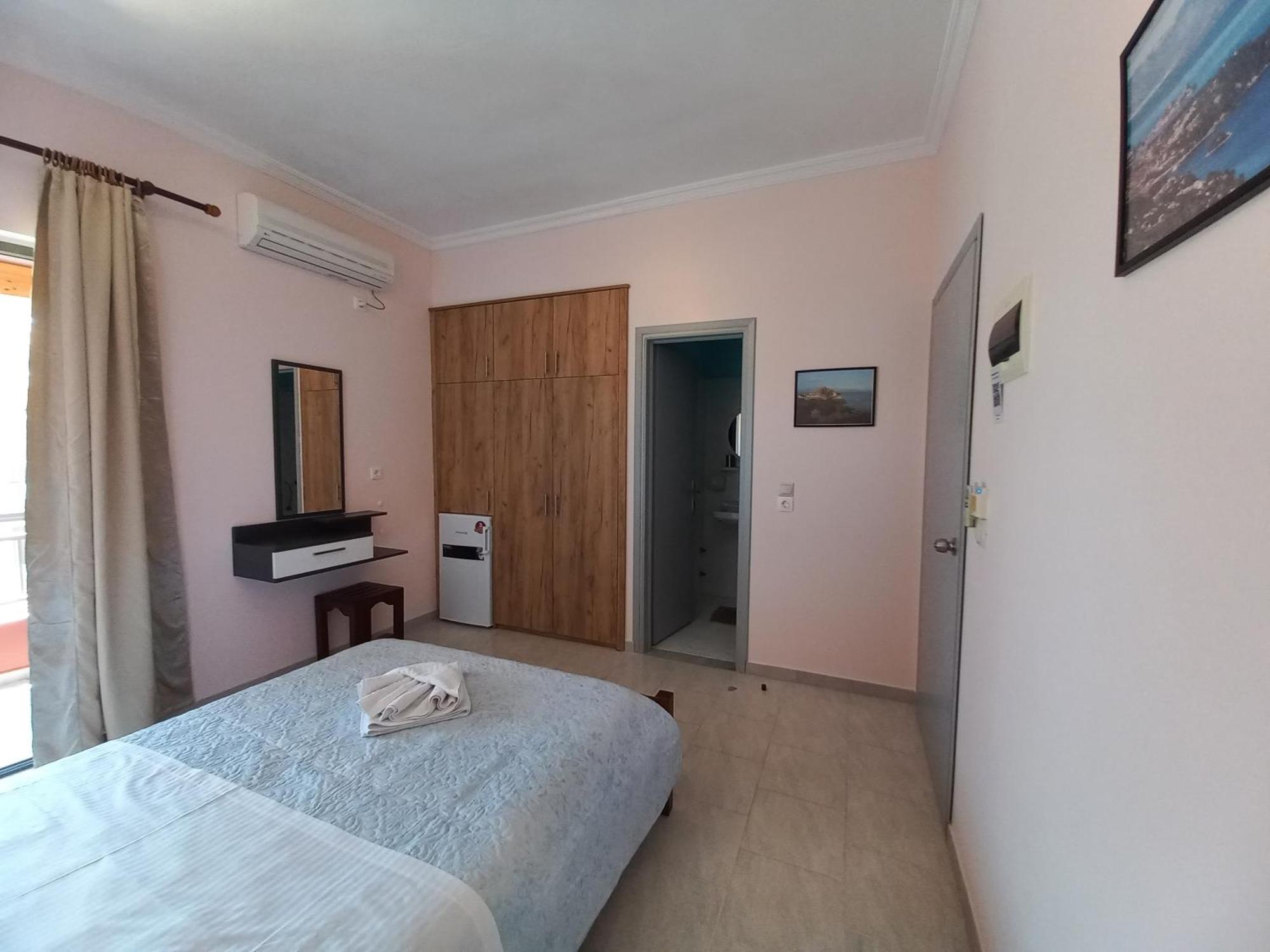 Porto-Fino Ξενοδοχείο Αρίλλας Εξωτερικό φωτογραφία